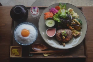 天理市の古民家カフェなら【cafe四月の支度】